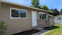 Building Photo - Great duplex unit in Sherwood!