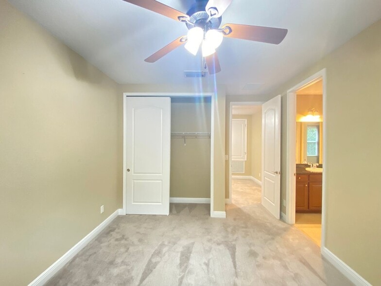 Building Photo - EAGLE CREEK (LAKE NONA) - 4BR/3.5BA TWO ST...