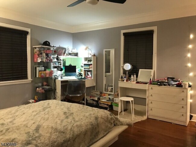 Building Photo - 751 Fairmount Ave