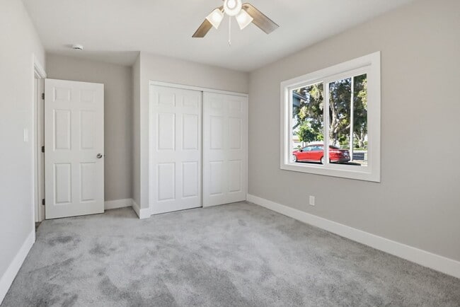 Building Photo - 54TH STREET 2985-2987 FRONT UNITS