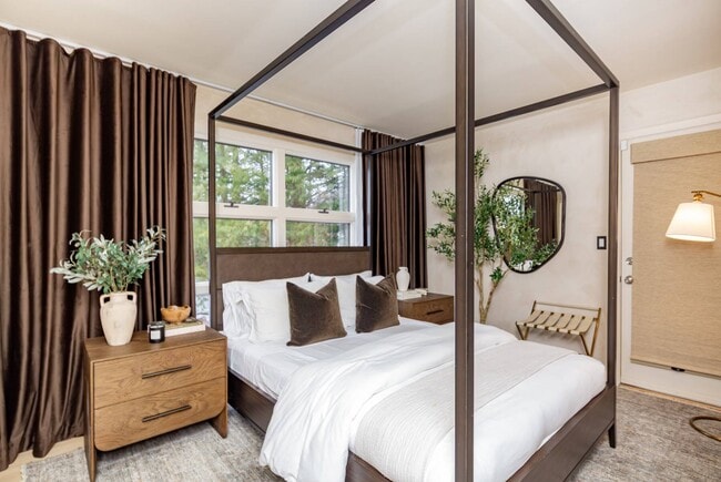 Building Photo - 97 Swamp Rd