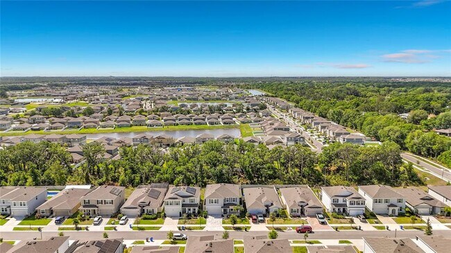 Building Photo - 13071 Brookside Moss Dr