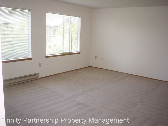 Building Photo - 4315 9th Ave NE