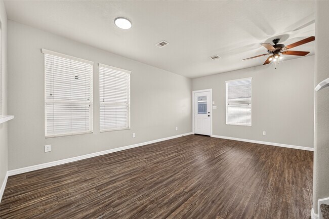 Building Photo - 16743 Libson Falls Dr