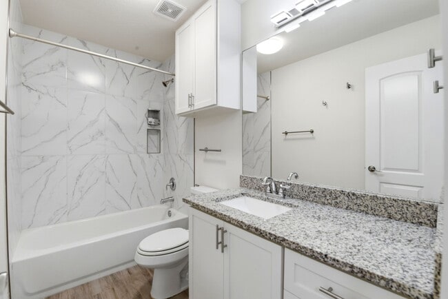 Building Photo - 26218 Cypresswood Dr
