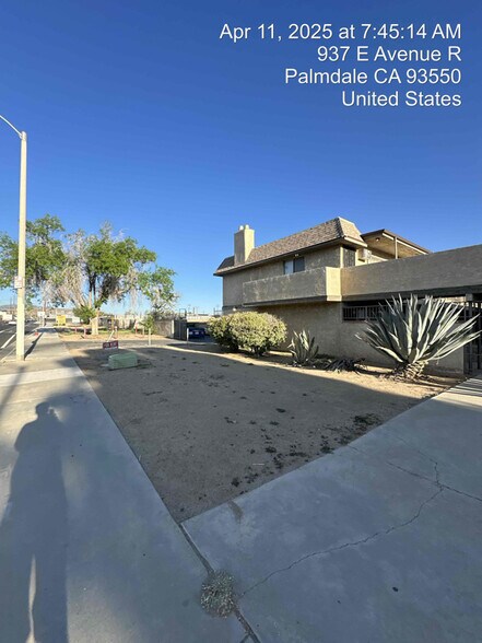 Primary Photo - 937 E Ave R