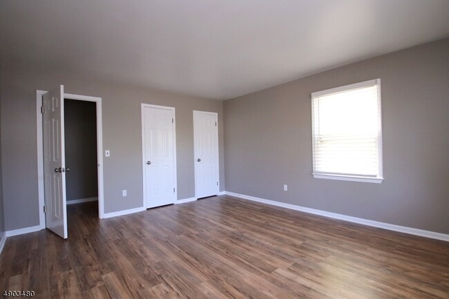 Building Photo - 32 Hancock Ct