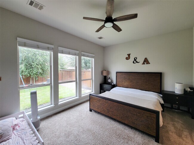 Building Photo - 16030 Muster Oak Dr