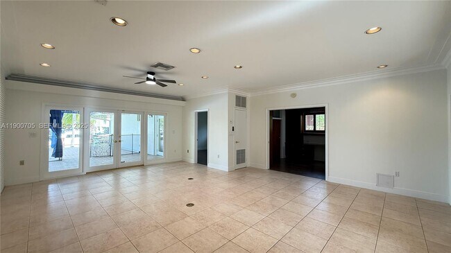 Building Photo - 2075 Arch Creek Dr