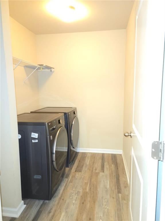 Building Photo - 3524 Castleberry Village Cir