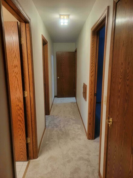 Building Photo - 3101 Dorchester Way