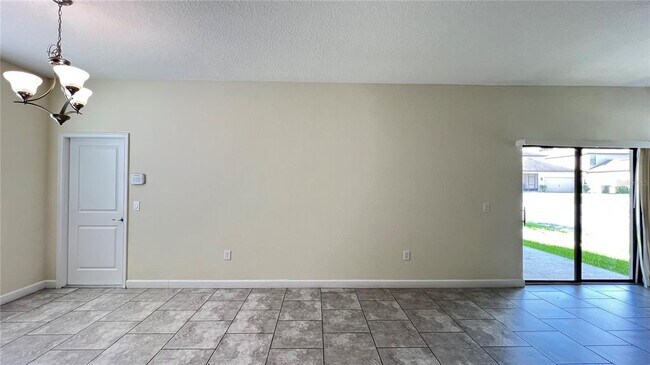 Building Photo - 7755 Purple Finch St