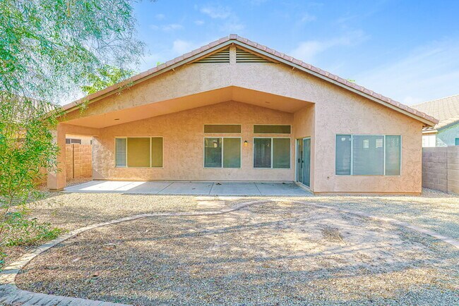 Building Photo - 1162 E Baylor Ln
