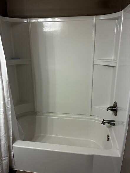 Upstairs bathroom - 1238 Larkspur Ln