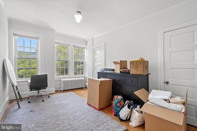 Building Photo - 1647 34th St NW