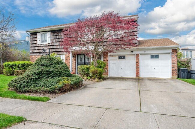 Building Photo - 77 Tioga Ave