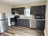 Building Photo - 1916 Faraon St