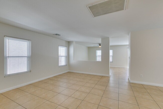 Building Photo - Remodeled 3-Bedroom Home with Loft.