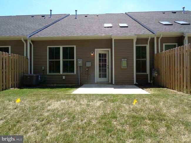 Building Photo - 5627 Finley Rose Ct
