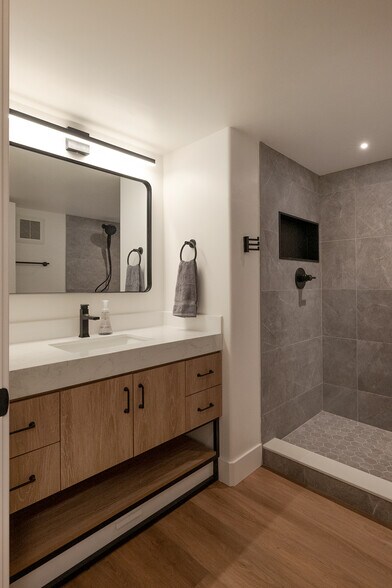 Building Photo - 10810 W 63rd Ave