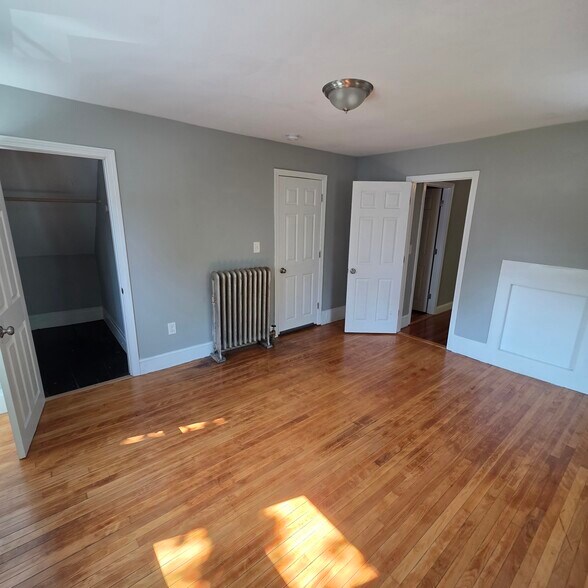 Bedroom 2 - 97 Pleasant St