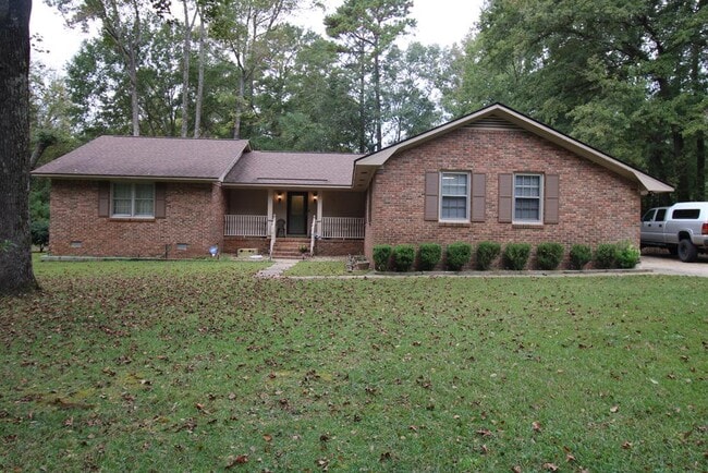 Primary Photo - 2107 Tanglewood Rd