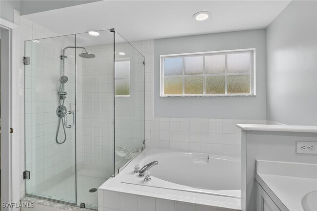 Building Photo - 103 Tuscana Ct