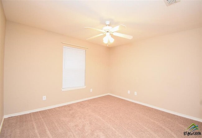 Building Photo - 8328 Garrett Dr