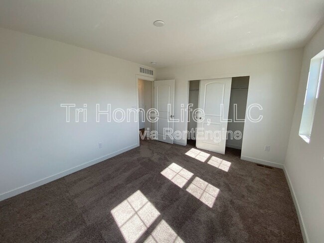 Building Photo - 6325 Stablecross Trl