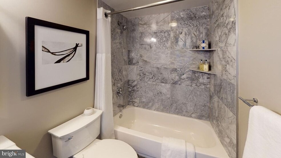 Building Photo - 240 M St SW