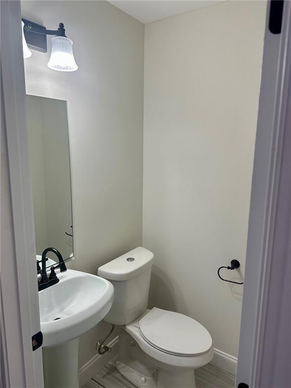 Building Photo - 404 Brookstone Dr
