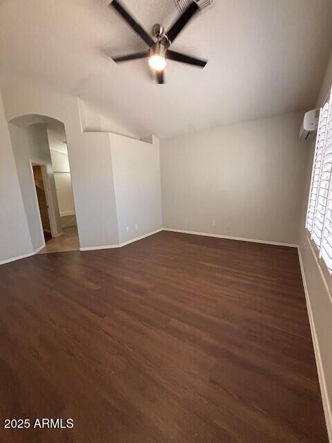 Building Photo - 80 S Pineview Pl