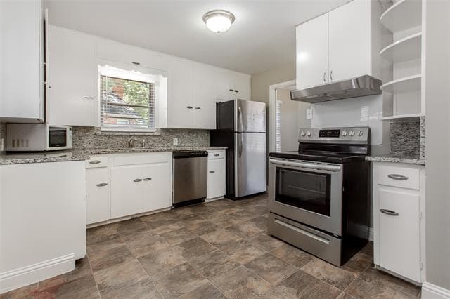 Building Photo - 511 Classen Dr