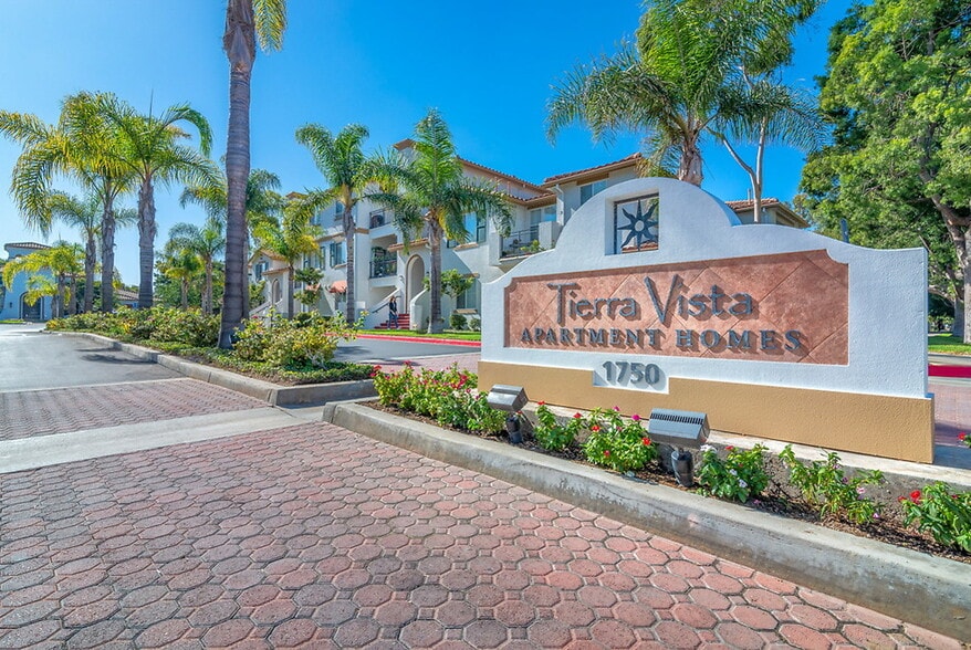 Tierra Vista 1750 Montevina Cir Oxnard CA 93030 Apartment Finder