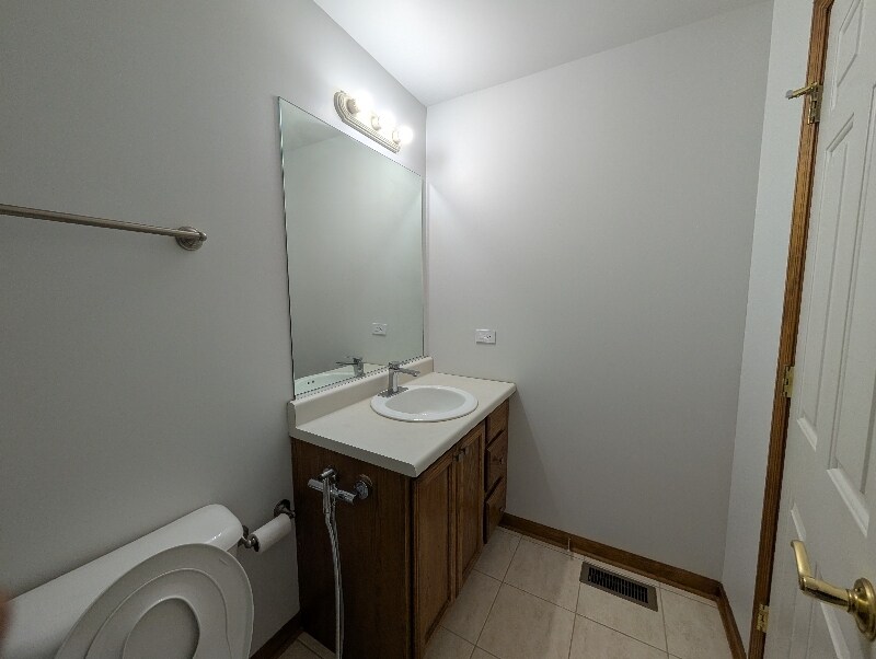 Building Photo - 559 Goodwin Dr