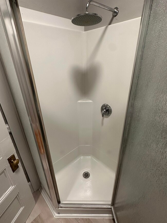 Building Photo - 4 N State St