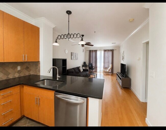 Building Photo - 26 Ave at Port Imperial