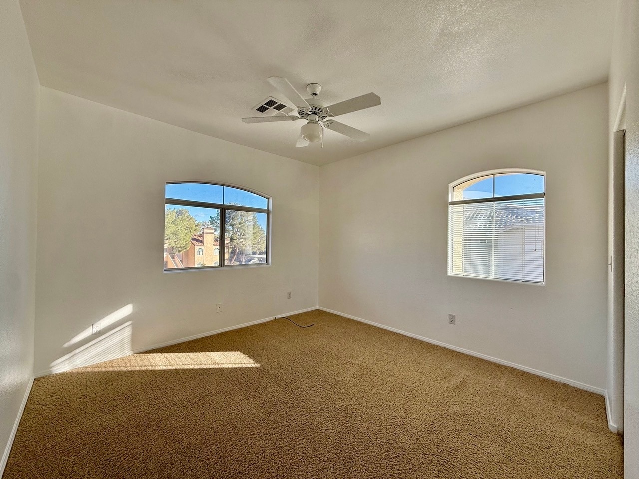 Building Photo - 3320 S Fort Apache Rd