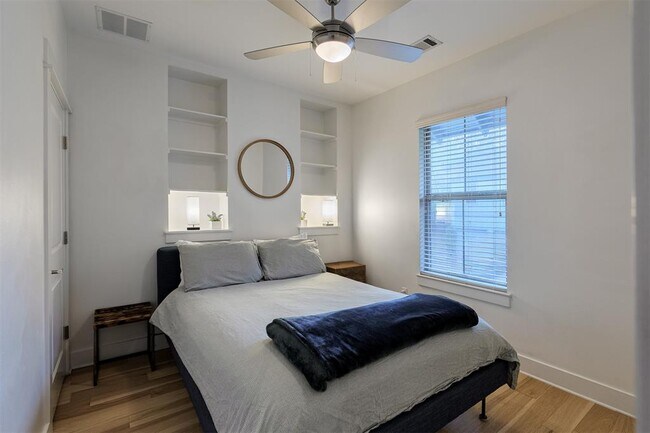 Building Photo - 1312 Woodland Ave