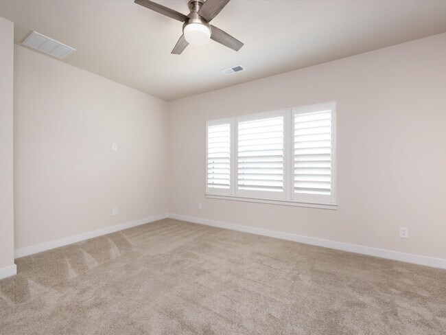 Building Photo - 413 Spearfield Ln