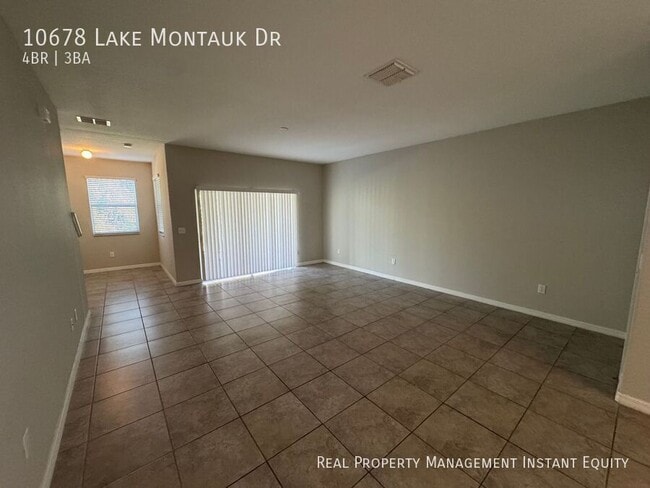 Building Photo - 10678 Lake Montauk Dr