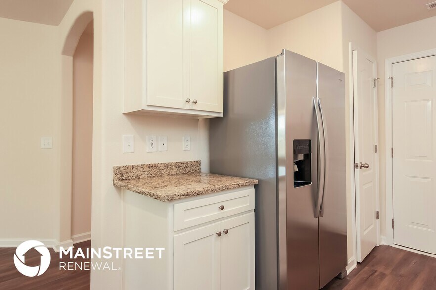 Building Photo - 118 Pillow Ln