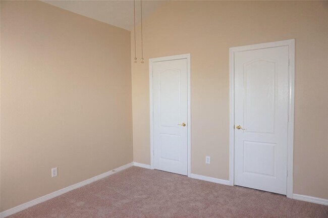 Building Photo - 23819 Sawmill Pass