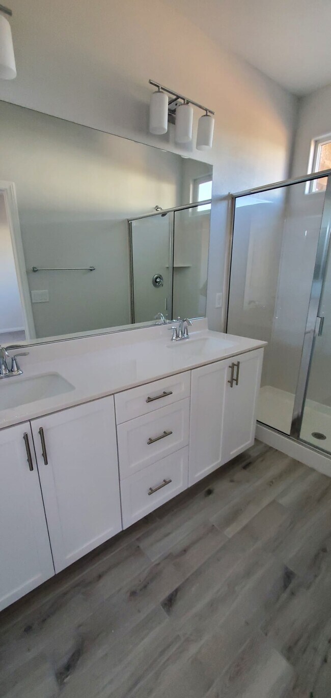 Building Photo - 5846 Steinbeck Vly St