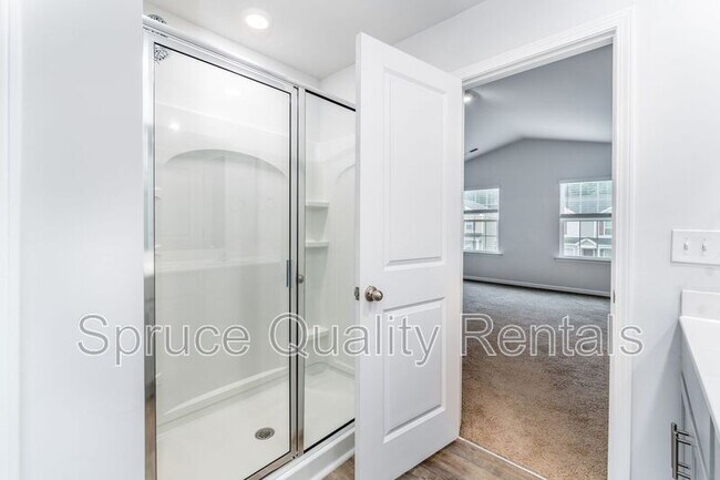 Building Photo - 1243 Aurora Glen Dr