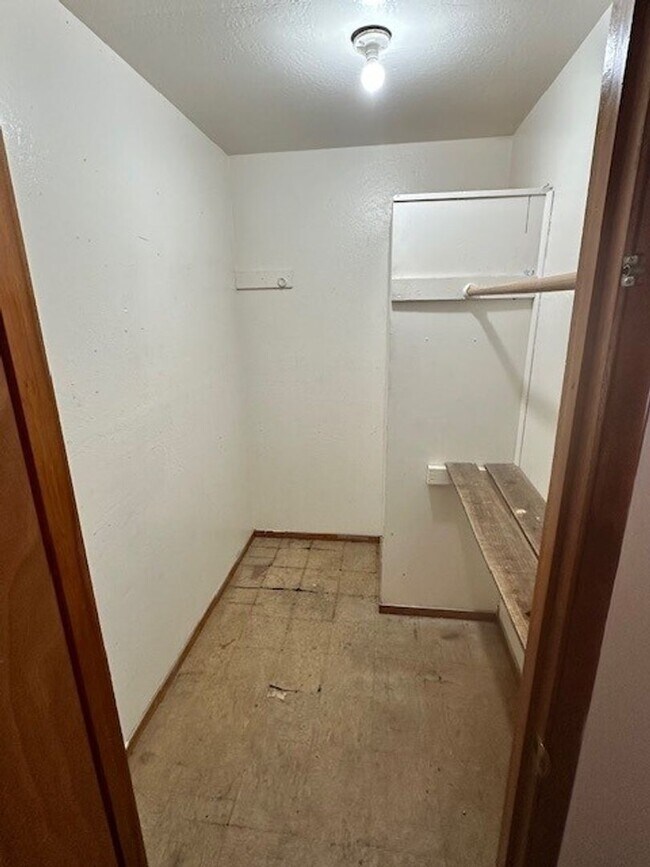 Building Photo - Cute 1Bd apartement in a 7 plex property! Call and inquire today!