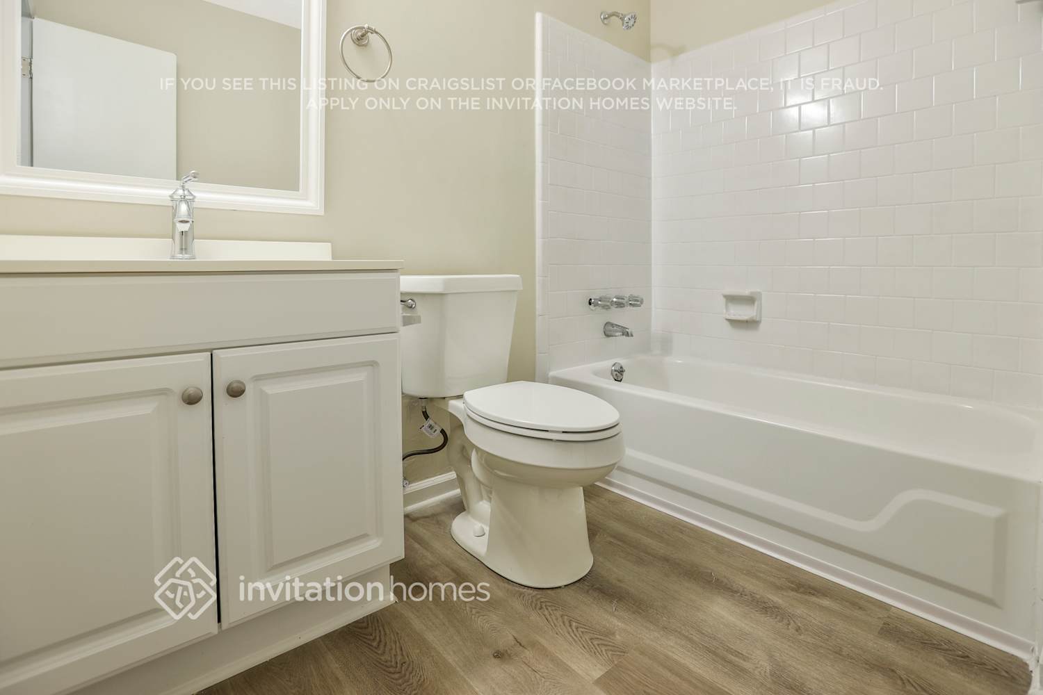 Building Photo - 888 Tall Deer Dr