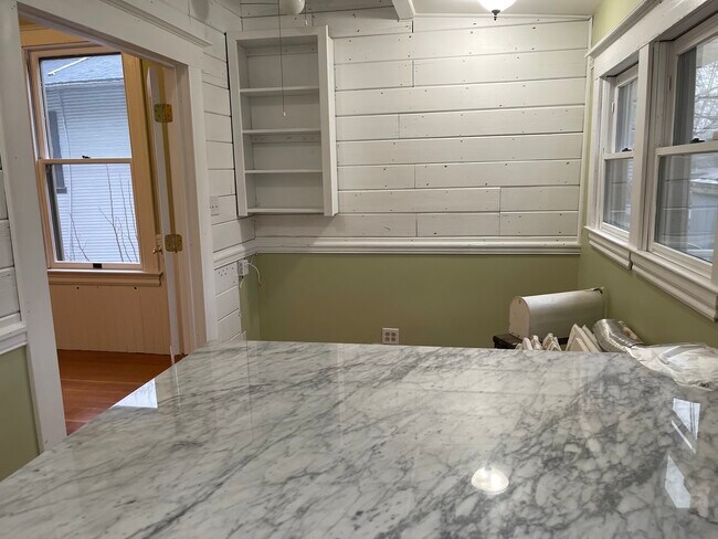 Building Photo - 326 U St