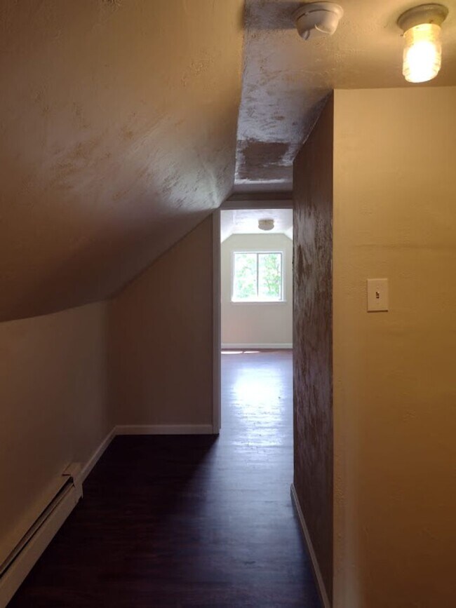 Building Photo - Comfortable Single Family Home in Trinidad
