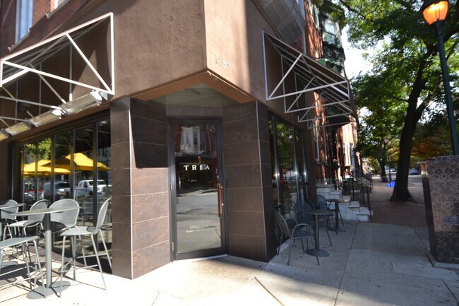 Primary Photo - 1137 Spruce St